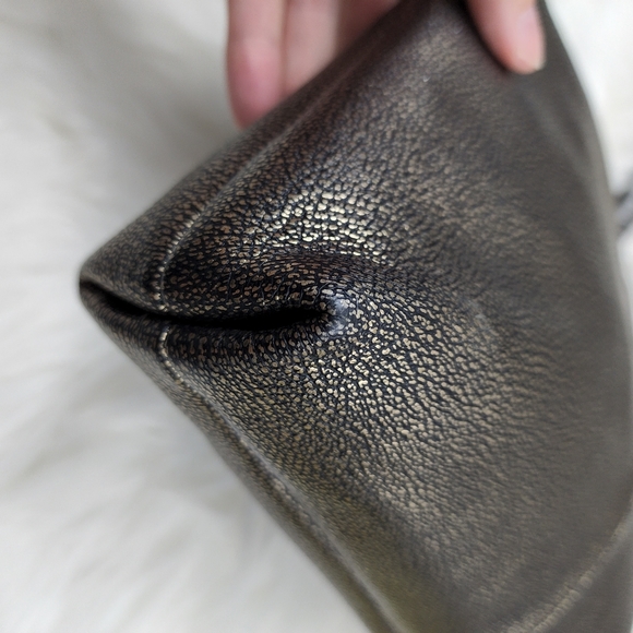 Coach Metallic Leather Turnlock Clutch Shoulder Bag - Picture 13 of 13